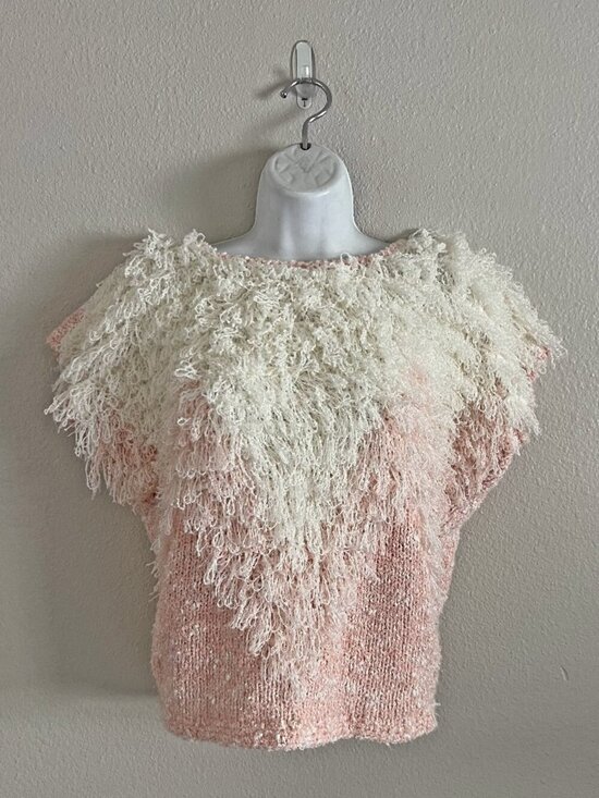 Side Effects Sweaters - 80s Hand Crochet Shag Fringe Short Sleeve Knit Top Baby Pink Vintage Size L